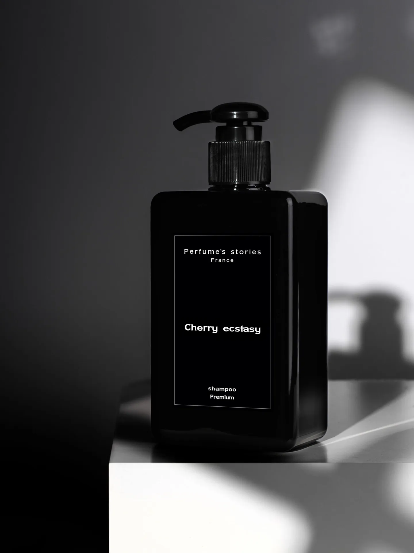 Парфюмированный шампунь для волос "Cherry ecstasy", 300 ml